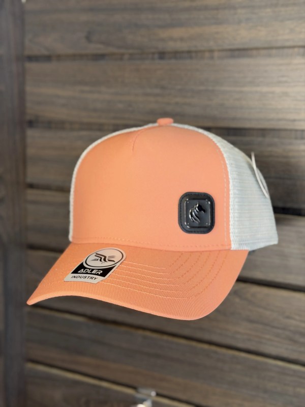 Adler Naranja — Carol Barrera Tienda Equina