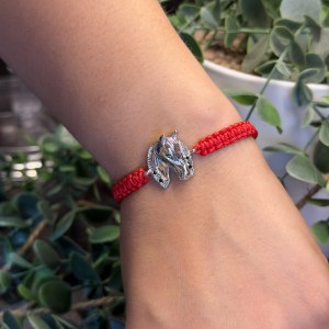 Pulsera tejida caballo sencillo — Carol Barrera Tienda Equina